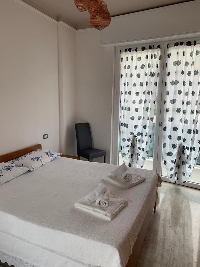 Terrazza Sul Mare In Via Devoto Appartement Chiavari Buitenkant foto