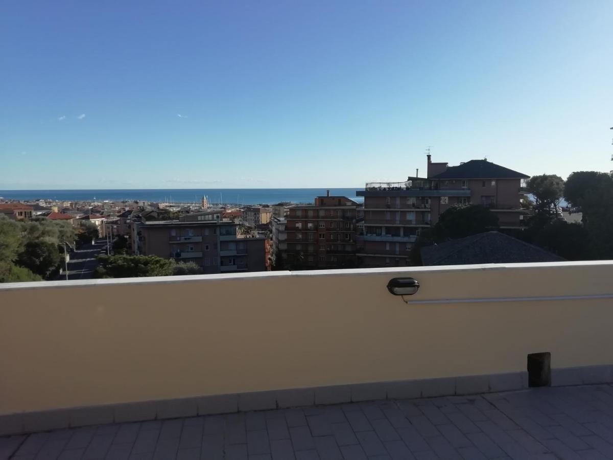 Terrazza Sul Mare In Via Devoto Appartement Chiavari Buitenkant foto